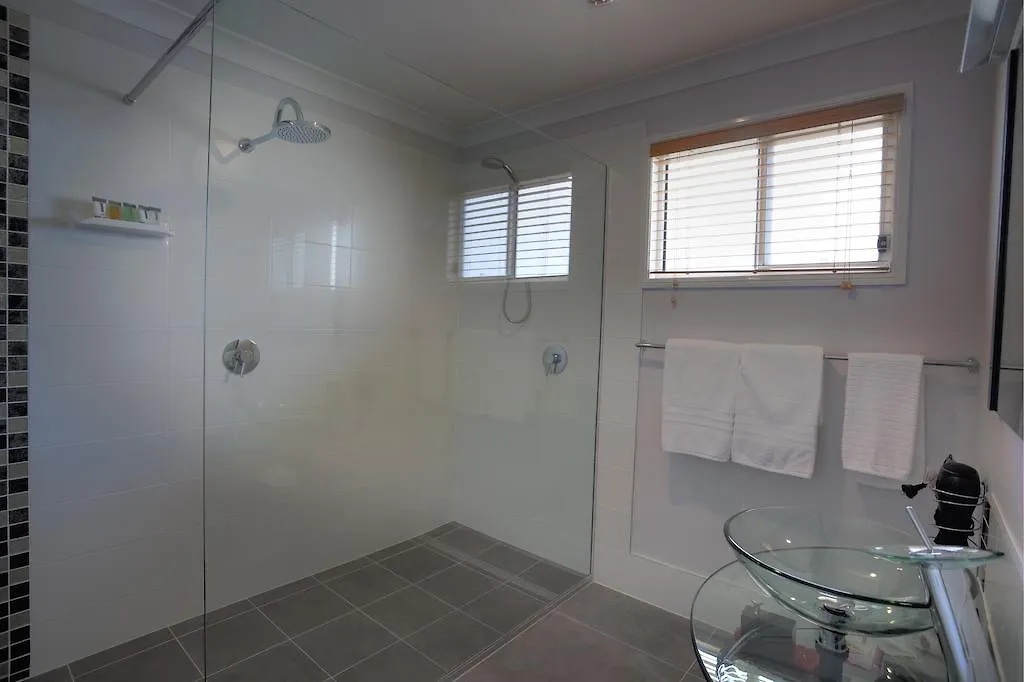 Maric Park Cottages Stanthorpe Bed & Breakfast
